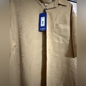 Men’s Caribbean Button Up Shirt (XL)